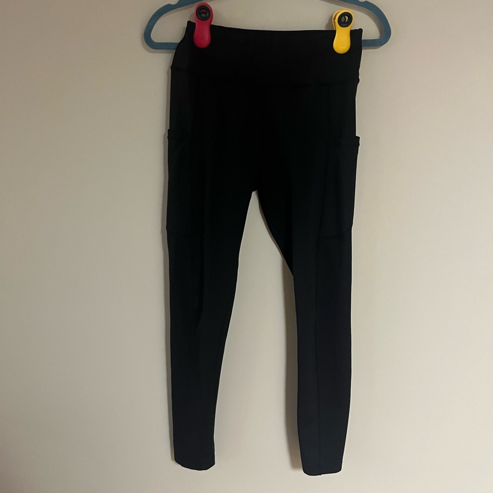 SHEIN Black Leggings with Pockets